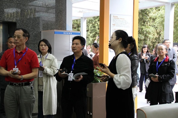 再獲點贊! 成都市委辦公廳、市政府辦公廳和市人社局相關領導一行參訪由瑞方人力打造的全市首個就業小站 第3張