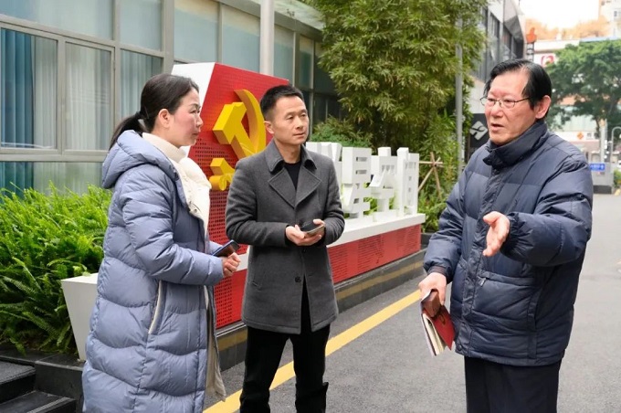 深入社區,傾聽民聲 成都市人大代表龔曉鷗開展“幸福美好生活十大工程”宣講 第5張 深入社區,傾聽民聲 成都市人大代表龔曉鷗開展“幸福美好生活十大工程”宣講 第5張
